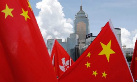 【美国之音】中国人大高票通过香港选制改造 观察人士：北京“买办”全面执政