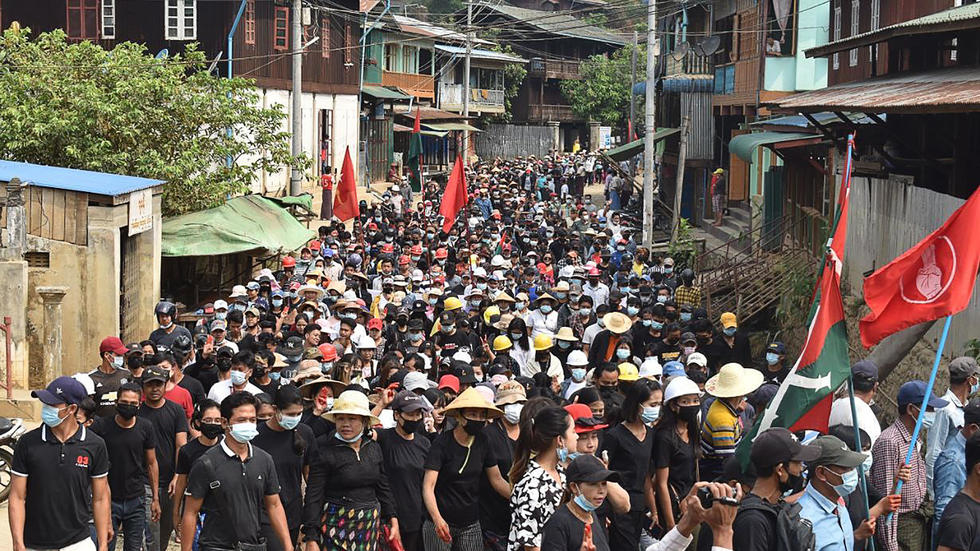 查建国：从缅甸政局看民主转型之艰难