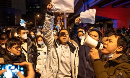 【译丛】中国的抗议者将他们的躯体化为反抗国家的武器 