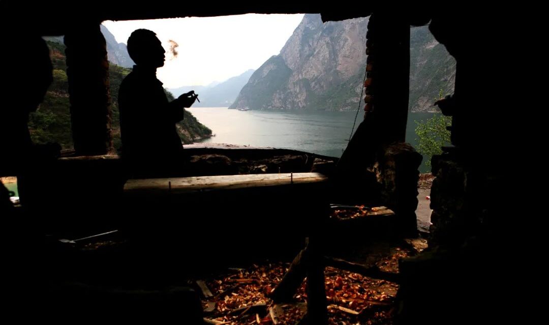 王维洛 | 三峡难民——三峡工程制造的人祸